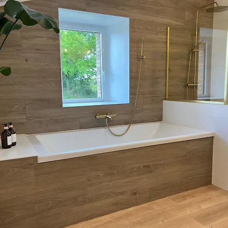 La Milliere - D'hotes - Piscine & Campagne - Marie-anne & Marie-adelaide Bed & Breakfast