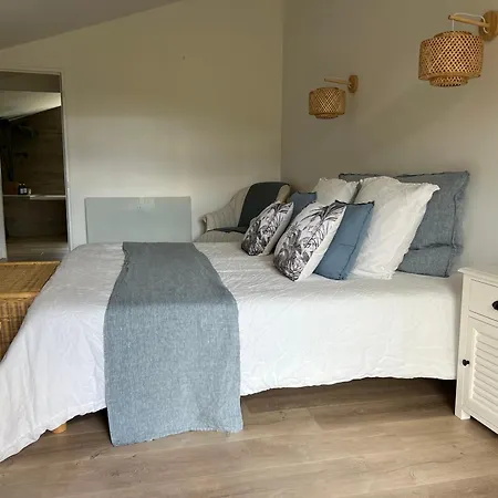 La Milliere - D'hotes - Piscine & Campagne - Marie-anne & Marie-adelaide 3*