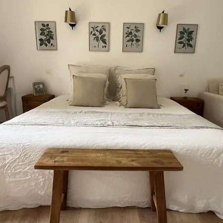 Bed & Breakfast La Milliere - D'hotes - Piscine & Campagne - Marie-anne & Marie-adelaide Le Poiré-sur-Vie